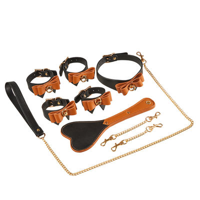 9Pcs кроют кожей кабалу фетиша секса SM надевают наручники веревочка хлыста кляпа воротника струбцин ниппели