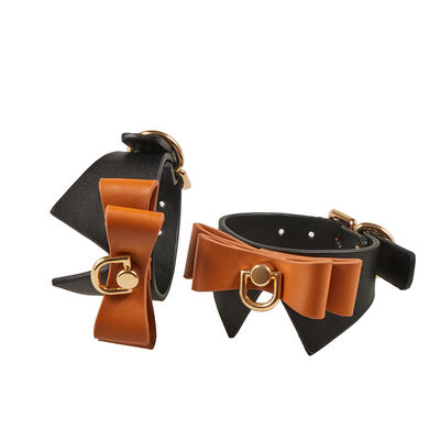 9Pcs кроют кожей кабалу фетиша секса SM надевают наручники веревочка хлыста кляпа воротника струбцин ниппели